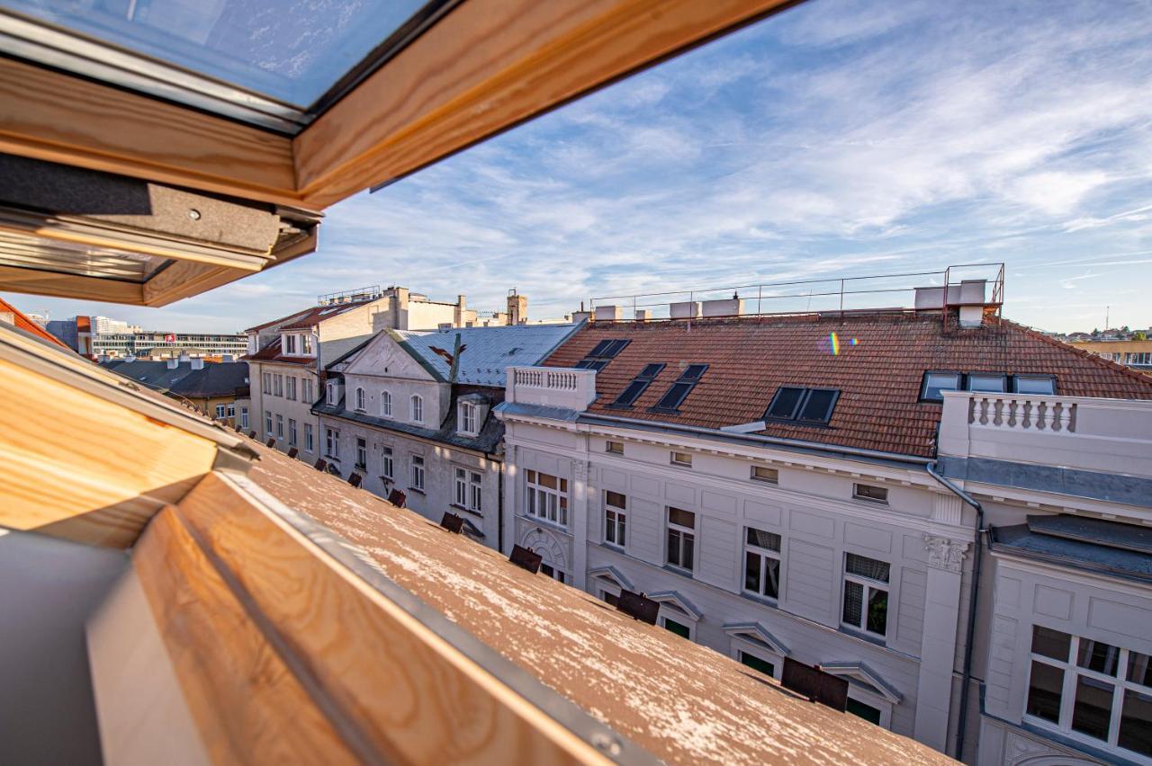 Blue President Apartment Bratislava Exterior foto