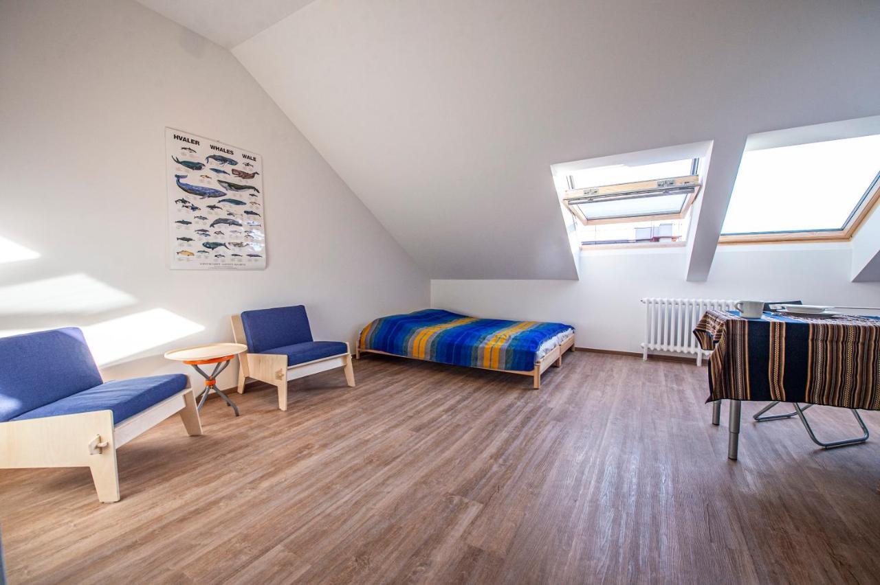 Blue President Apartment Bratislava Exterior foto