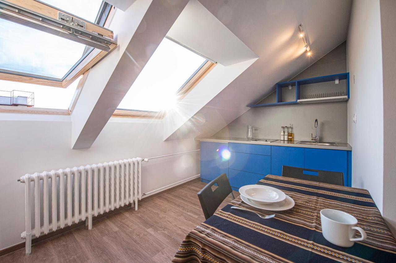 Blue President Apartment Bratislava Exterior foto